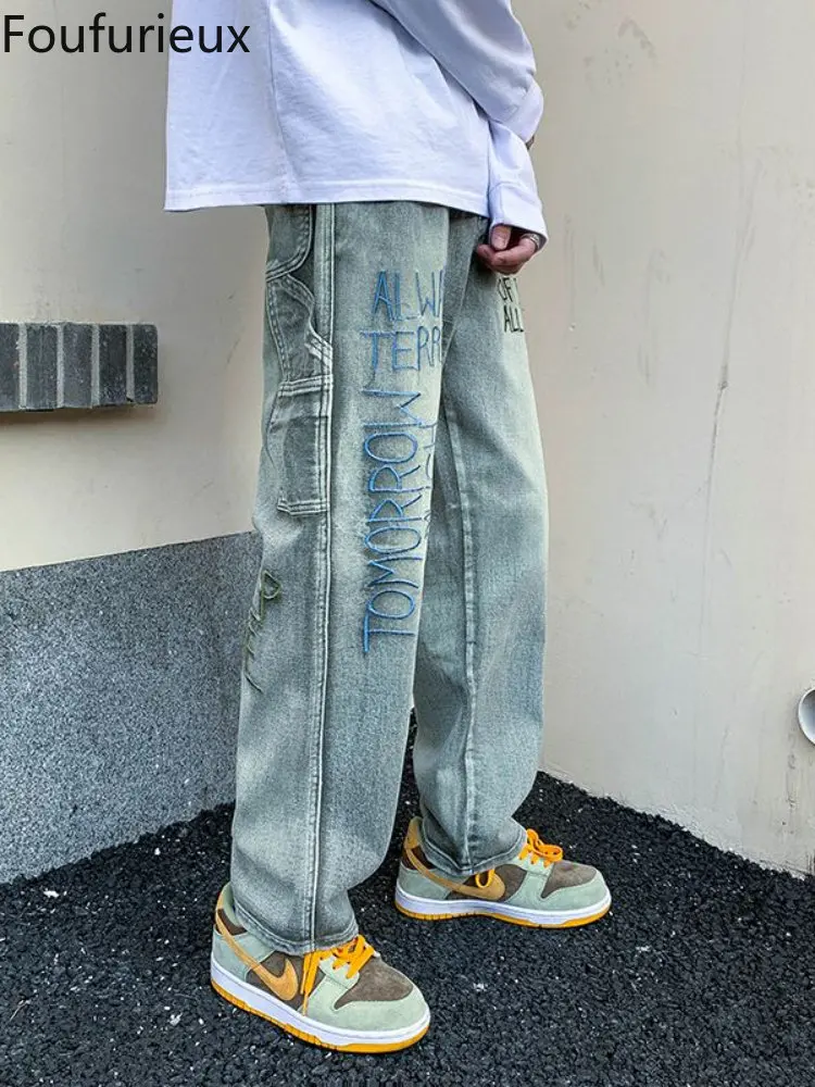 Foufurieux New European American Style High Street Men Retro Jeans Letter Embroidery Casual Straight Loose Men Women Trousers
Foufurieux New European American Style High Street Men Retro Jeans Letter Embroidery Casual Straight Loose Men Women Trousers