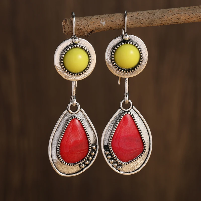 Water Drop Dangle Earrings for Women Inlay Retro Natural Stone Personalized Piercing Eardrop Girl Accessories Party Jewelry Gift
Water Drop Dangle Earrings for Women Inlay Retro Natural Stone Personalized Piercing Eardrop Girl Accessories Party Jewelry Gift