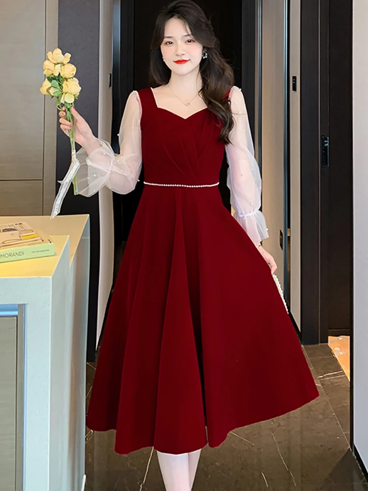 Women Red Patchwork Mesh Long Sleeve Midi Dress 2023 Beading Square Collar Sexy Dress Spring Autumn Luxury Elegant Prom Dresses
Women Red Patchwork Mesh Long Sleeve Midi Dress 2023 Beading Square Collar Sexy Dress Spring Autumn Luxury Elegant Prom Dresses