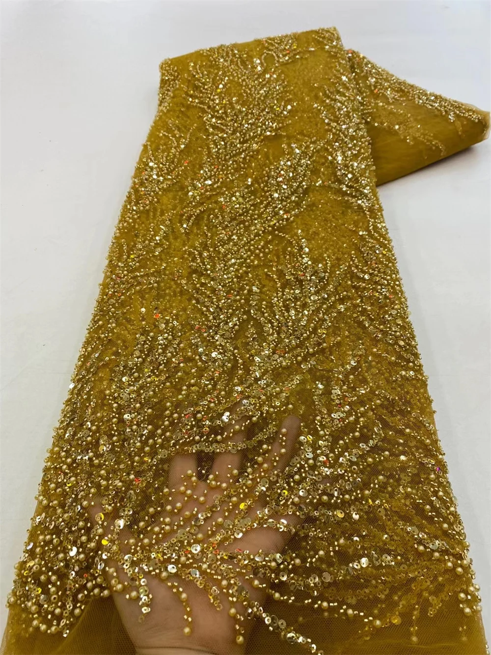 2022 Luxury African Beaded and Sequins Embroidery Mesh Lace Fabric High Quality Lace Material Nigerian French Tulle Lace Fabrics
2022 Luxury African Beaded and Sequins Embroidery Mesh Lace Fabric High Quality Lace Material Nigerian French Tulle Lace Fabrics