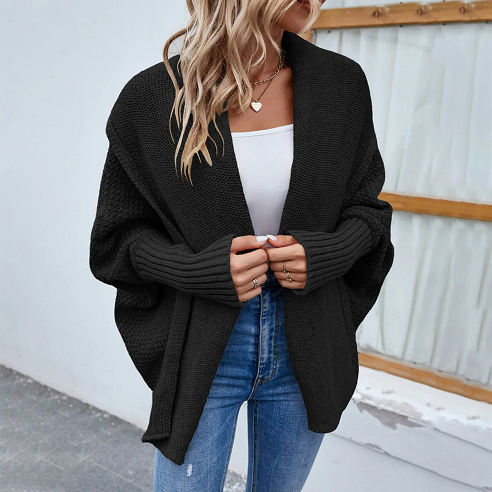 Women Autumn Winter Warm Batwing Sleeve Sweater Cardigan Knitted Oversized Chunky Open Front Coat Crochet Female Short Sweater
Women Autumn Winter Warm Batwing Sleeve Sweater Cardigan Knitted Oversized Chunky Open Front Coat Crochet Female Short Sweater