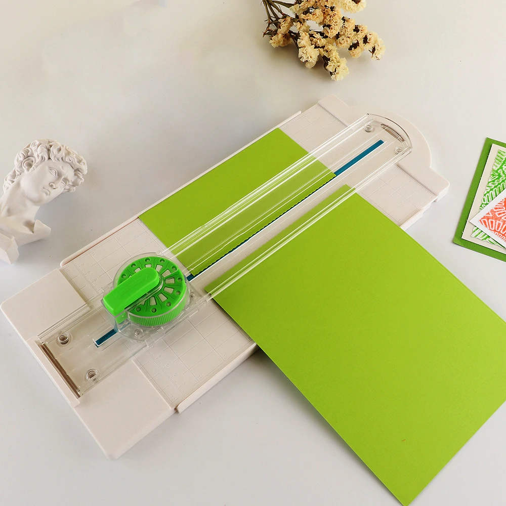 12 in 1 Paper Cutter Creasing Machine 360-degree Rotary Paper Cutter For Hand-Cutting Card Art Decorative Edges Cutting Tool
12 in 1 Paper Cutter Creasing Machine 360-degree Rotary Paper Cutter For Hand-Cutting Card Art Decorative Edges Cutting Tool