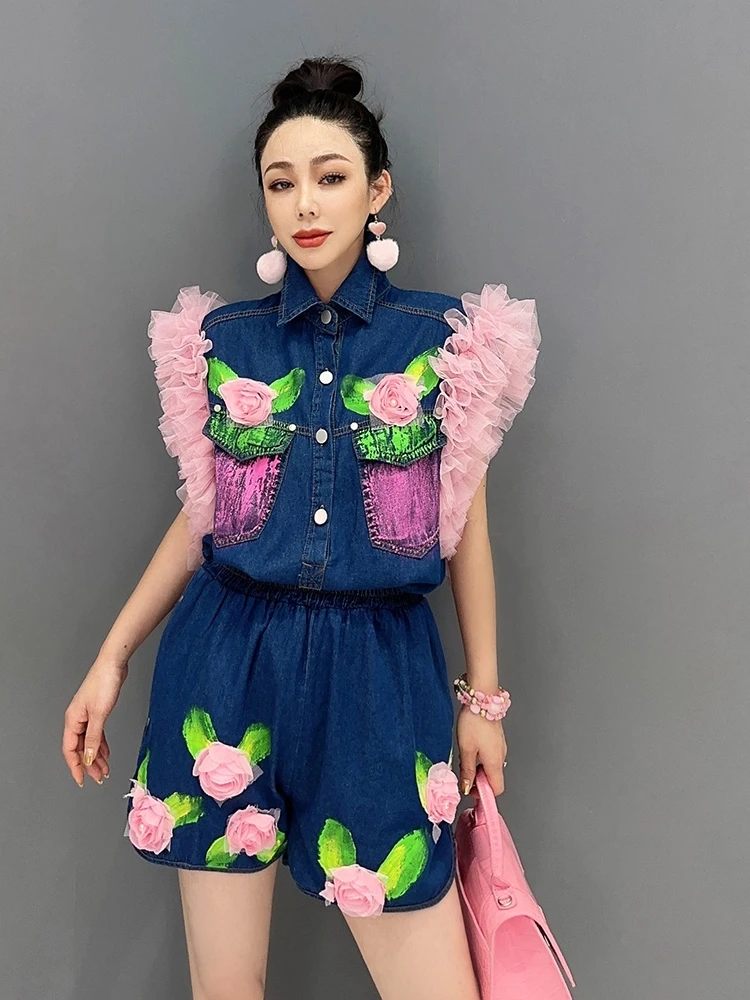 URIOR 2023 New Autumn Blue Denim Spliced Mesh Sleeveless Top Casual Flower Shorts Two Piece Set Women Personalized Sets
URIOR 2023 New Autumn Blue Denim Spliced Mesh Sleeveless Top Casual Flower Shorts Two Piece Set Women Personalized Sets