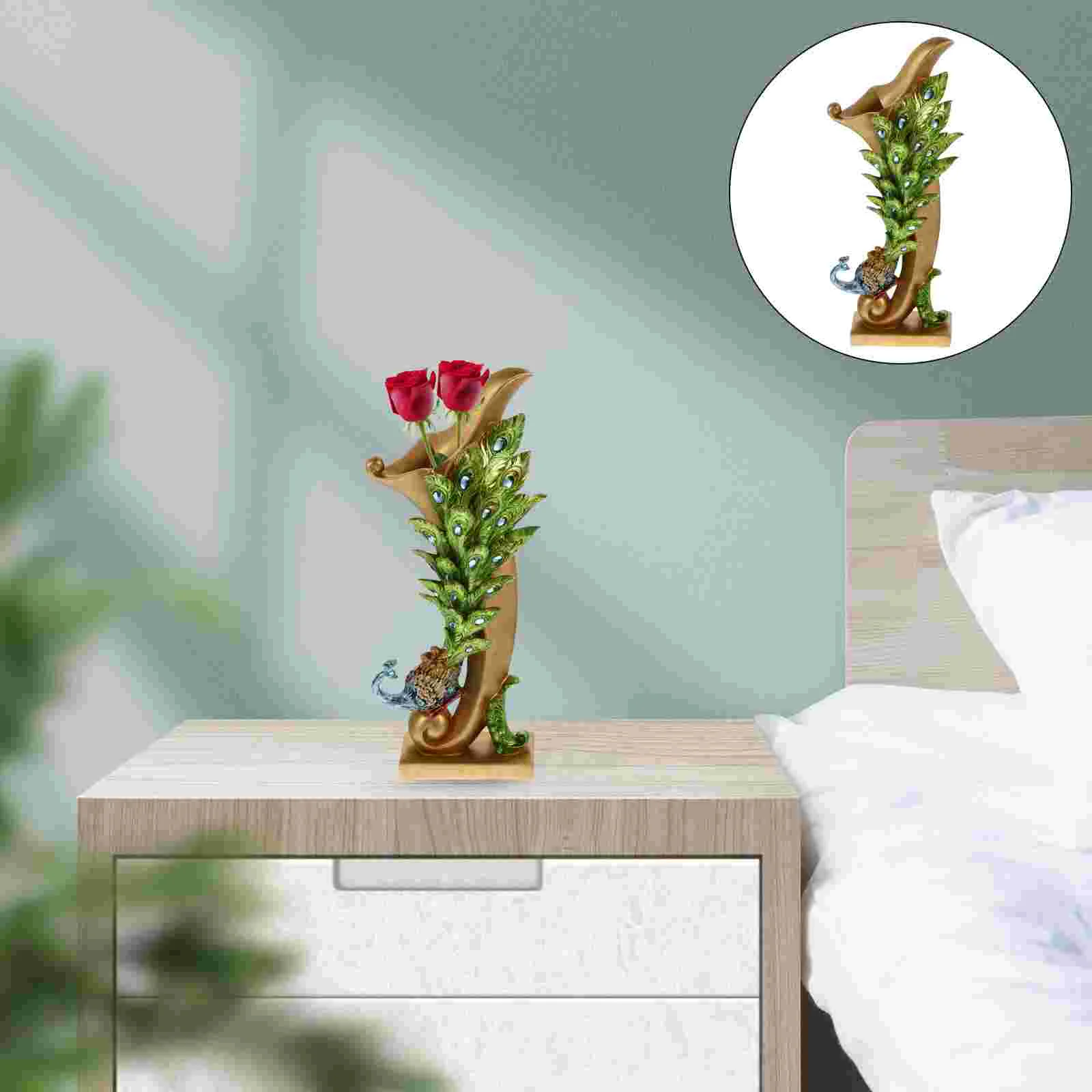 1PC Statues Vase Craft Resin Vase Vintage Flower Container for Indoor Decor 
1PC Statues Vase Craft Resin Vase Vintage Flower Container for Indoor Decor