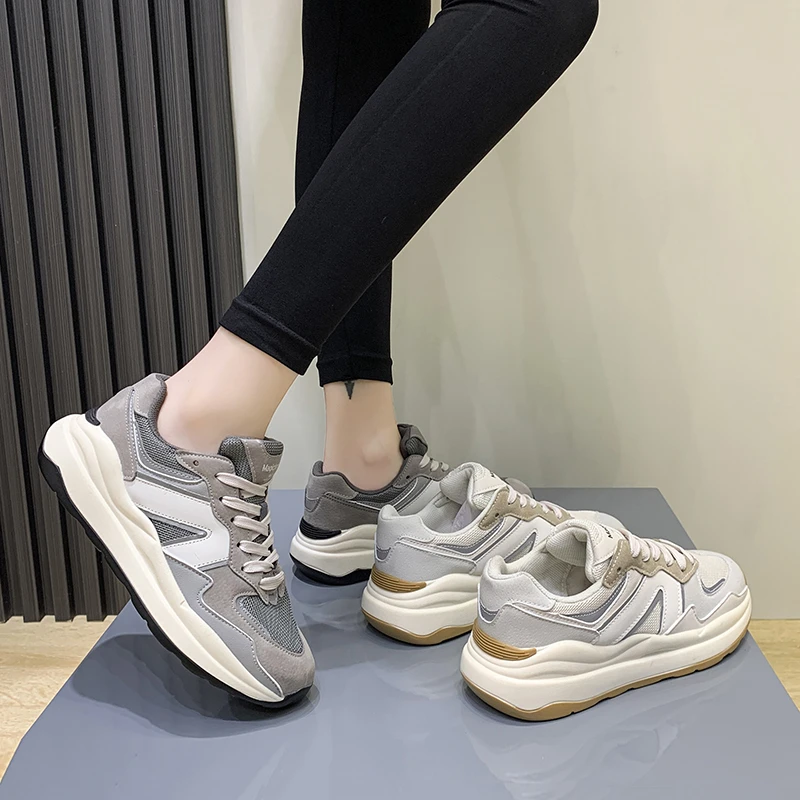 

2022 New Fashion Ladies Sneakers White Women's Platform Casual Grey White Flats Balance 997 Shoes Comfortable Walking Shoes