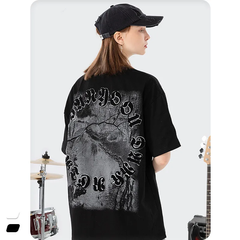 Hot Selling Hip Hop Embroidered Loose Short Sleeve Unisex T-shirt Streetwear Cotton Printed TSHIRT For Man and Woman Summer Top
Hot Selling Hip Hop Embroidered Loose Short Sleeve Unisex T-shirt Streetwear Cotton Printed TSHIRT For Man and Woman Summer Top