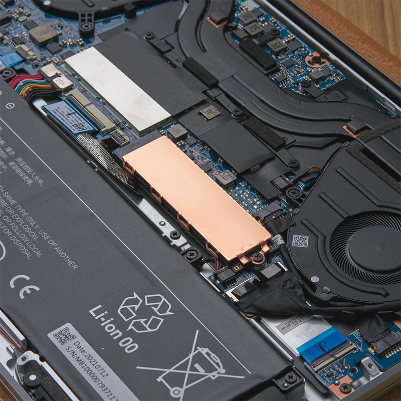 2280 SSD медный кулер Ультратонкий 0,8 мм твердотельный диск радиатор с термосиликоновой подушкой для M.2 NVMe 2280 SSD
2280 SSD медный кулер Ультратонкий 0,8 мм твердотельный диск радиатор с термосиликоновой подушкой для M.2 NVMe 2280 SSD