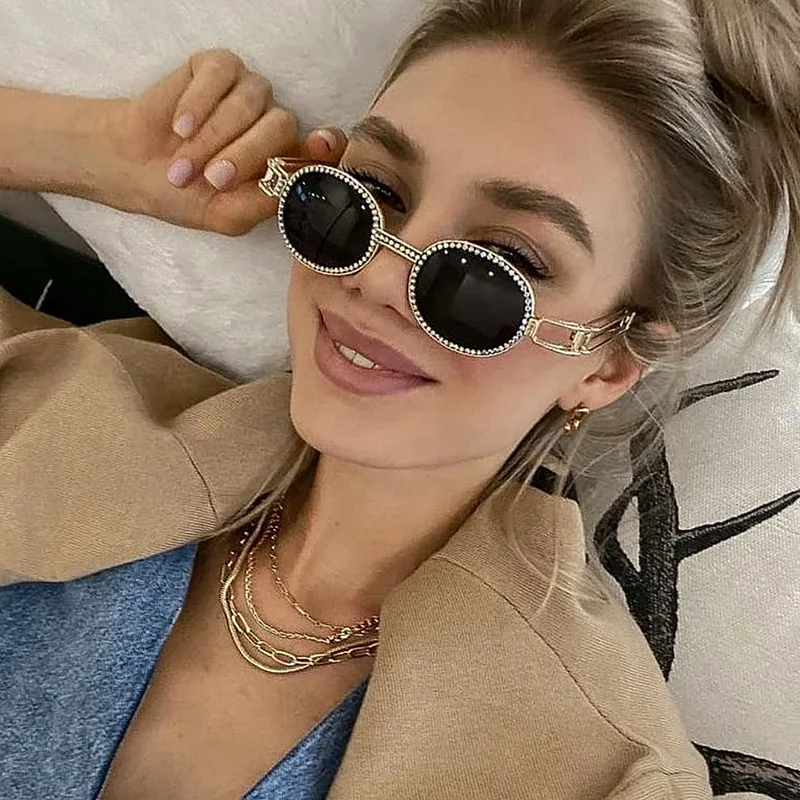 Blu-Ray Pretection Retro Round Sunglasses Women Vintage Steampunk Sun glasses For Men Clear lens Rhinestone sunglasses Oculos
Blu-Ray Pretection Retro Round Sunglasses Women Vintage Steampunk Sun glasses For Men Clear lens Rhinestone sunglasses Oculos