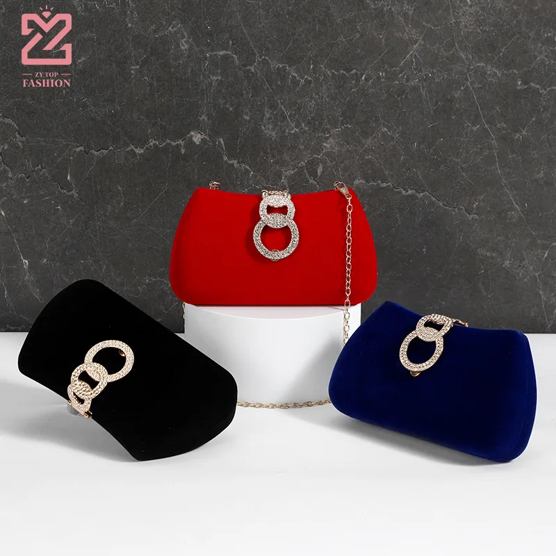 2022 new European and American vintage women's dinner bag senior plush clutch bag solid color chain inlaid diamond evening bag
2022 new European and American vintage women's dinner bag senior plush clutch bag solid color chain inlaid diamond evening bag