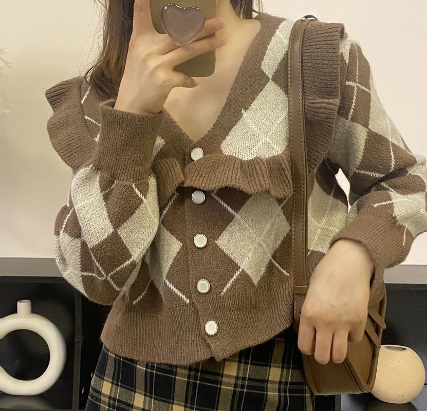 WDMSNA Long Sleeve Ruffle Cardigan Crop Top Korean 2022 Autumn V-Neck Cardigan Women Short Knitted Sweaters Fashion Clothing
WDMSNA Long Sleeve Ruffle Cardigan Crop Top Korean 2022 Autumn V-Neck Cardigan Women Short Knitted Sweaters Fashion Clothing