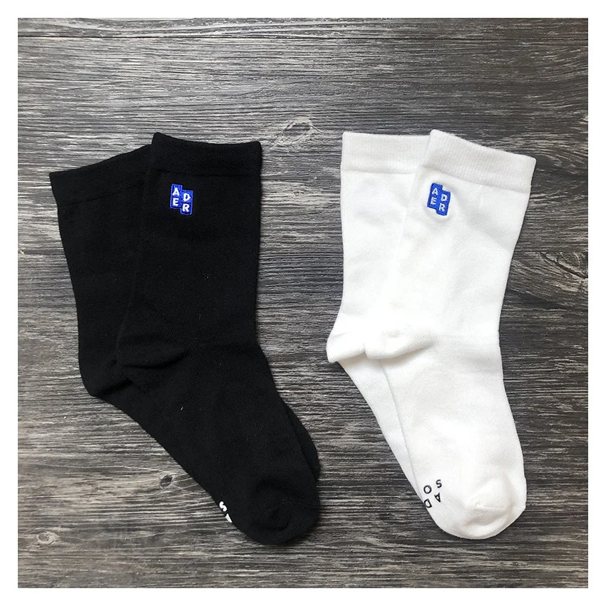 ader blue square embroidered cotton socksmen's and women's fashion ADER ERROR socks
ader blue square embroidered cotton socksmen's and women's fashion ADER ERROR socks