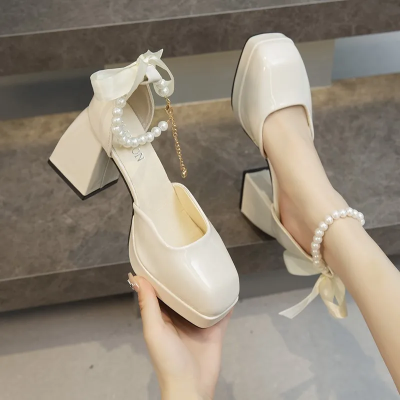 New Fashion Pumps Women Platform Shoes High Heels Sandals Luxury Brand Spring Summer PU Leather Party Dress Ladies Mujer Chunky
New Fashion Pumps Women Platform Shoes High Heels Sandals Luxury Brand Spring Summer PU Leather Party Dress Ladies Mujer Chunky
