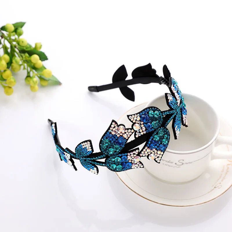 New Fashion Hot Sale Flowers Luxurious Rhinestone Headband Hairband for Women Girl Retro Non-slip Hair Accessories Headwear Gift
New Fashion Hot Sale Flowers Luxurious Rhinestone Headband Hairband for Women Girl Retro Non-slip Hair Accessories Headwear Gift