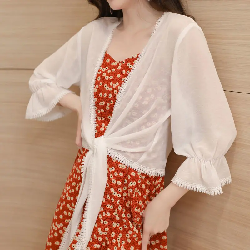 Ginzagirl Mori Girl Chiffon Small Shawl Women's Summer Thin Cardigan With White Short Kawaii OL With Suspender Blouse
Ginzagirl Mori Girl Chiffon Small Shawl Women's Summer Thin Cardigan With White Short Kawaii OL With Suspender Blouse