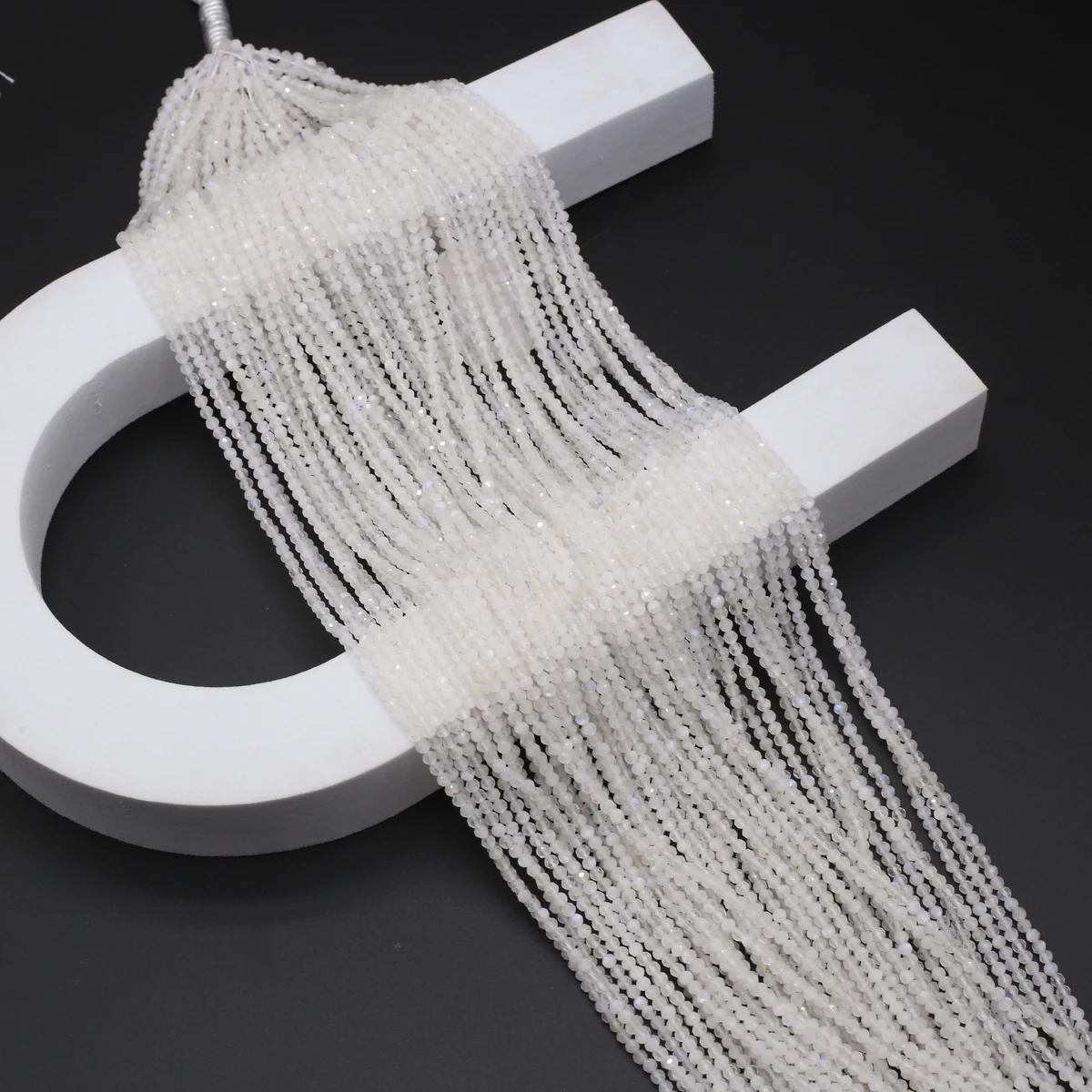Natural Clear Quartz Cut Small Beads Loose Spacing Beaded Jewelry Making DIY Necklaces Bracelet Earrings Accessories 2/3/4mm
Natural Clear Quartz Cut Small Beads Loose Spacing Beaded Jewelry Making DIY Necklaces Bracelet Earrings Accessories 2/3/4mm