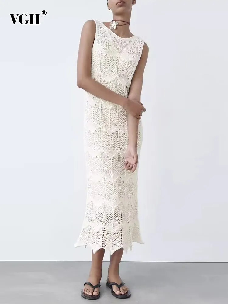 VGH hollow out solid casual dresses for women round neck sleeveless high waist knitting loose minimalist dress female fashion
VGH hollow out solid casual dresses for women round neck sleeveless high waist knitting loose minimalist dress female fashion