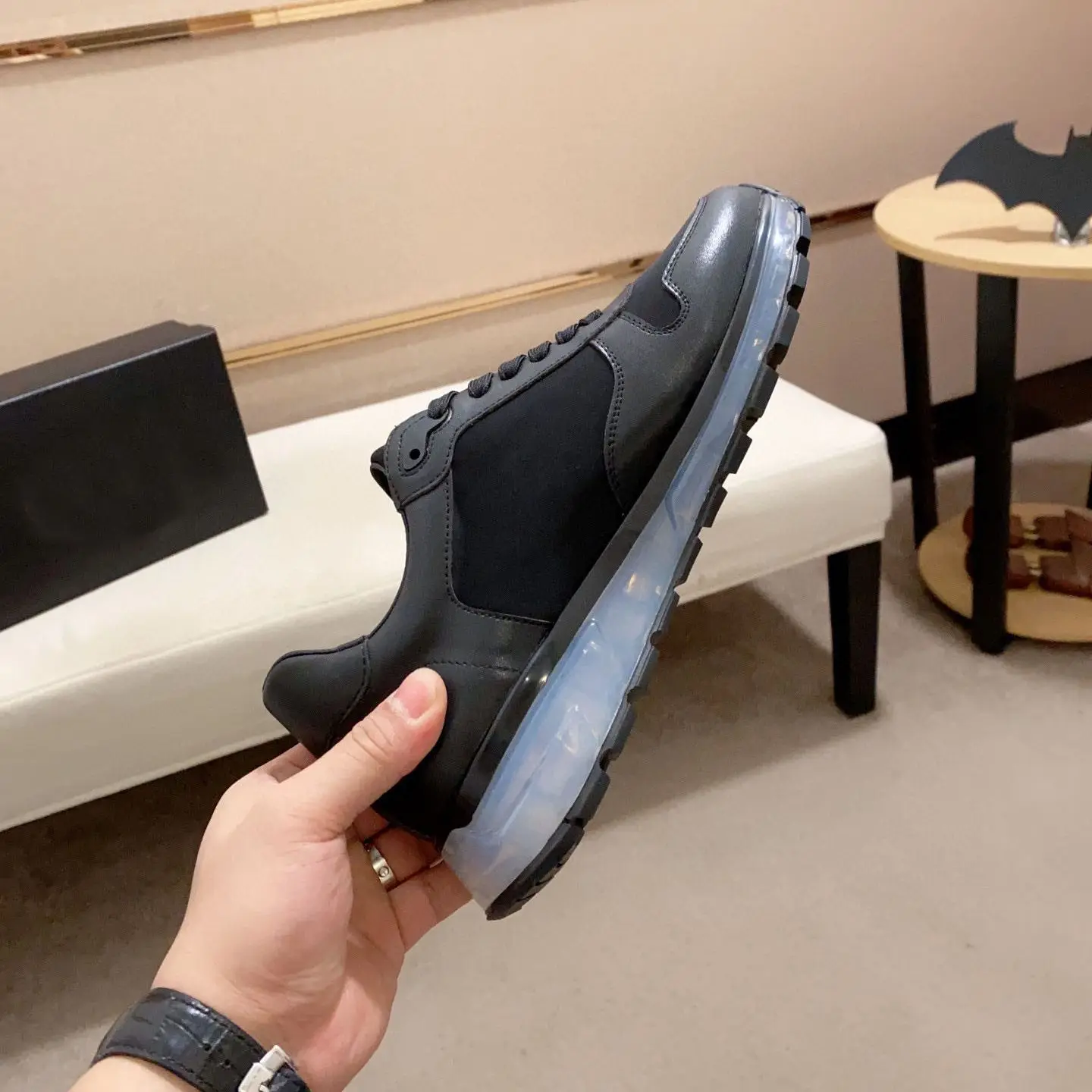 New Arrival Classic Brand Real Cowleather Men's Flats Casual Fashion Sneakers Designer Shoes qh2203
New Arrival Classic Brand Real Cowleather Men's Flats Casual Fashion Sneakers Designer Shoes qh2203
