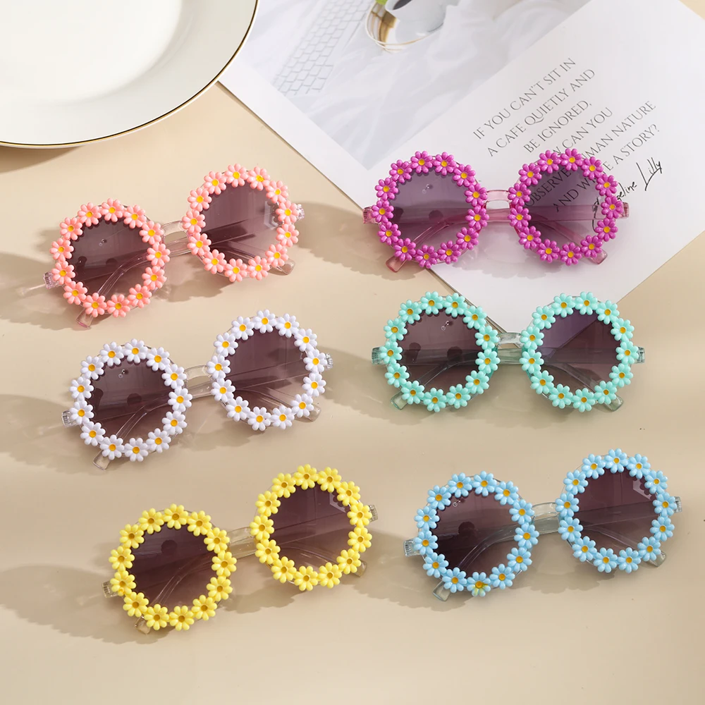 Милые детские солнцезащитные очки, детские круглые солнцезащитные очки с цветами, ретро модные спортивные Оттенки для девочек и мальчиков, ...
Милые детские солнцезащитные очки, детские круглые солнцезащитные очки с цветами, ретро модные спортивные Оттенки для девочек и мальчиков, ...