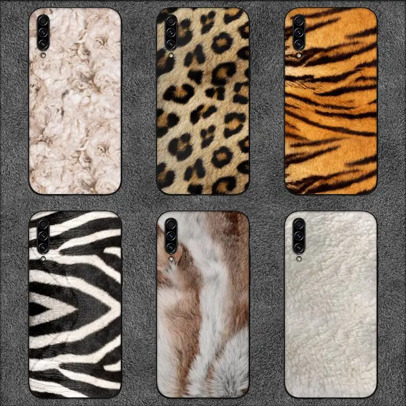 Luxury Fur Pattern Phone Case For Samsung Galaxy A02 A12 A13 A22 A32 A41 A51 A53 A71 A73 Shell
Luxury Fur Pattern Phone Case For Samsung Galaxy A02 A12 A13 A22 A32 A41 A51 A53 A71 A73 Shell