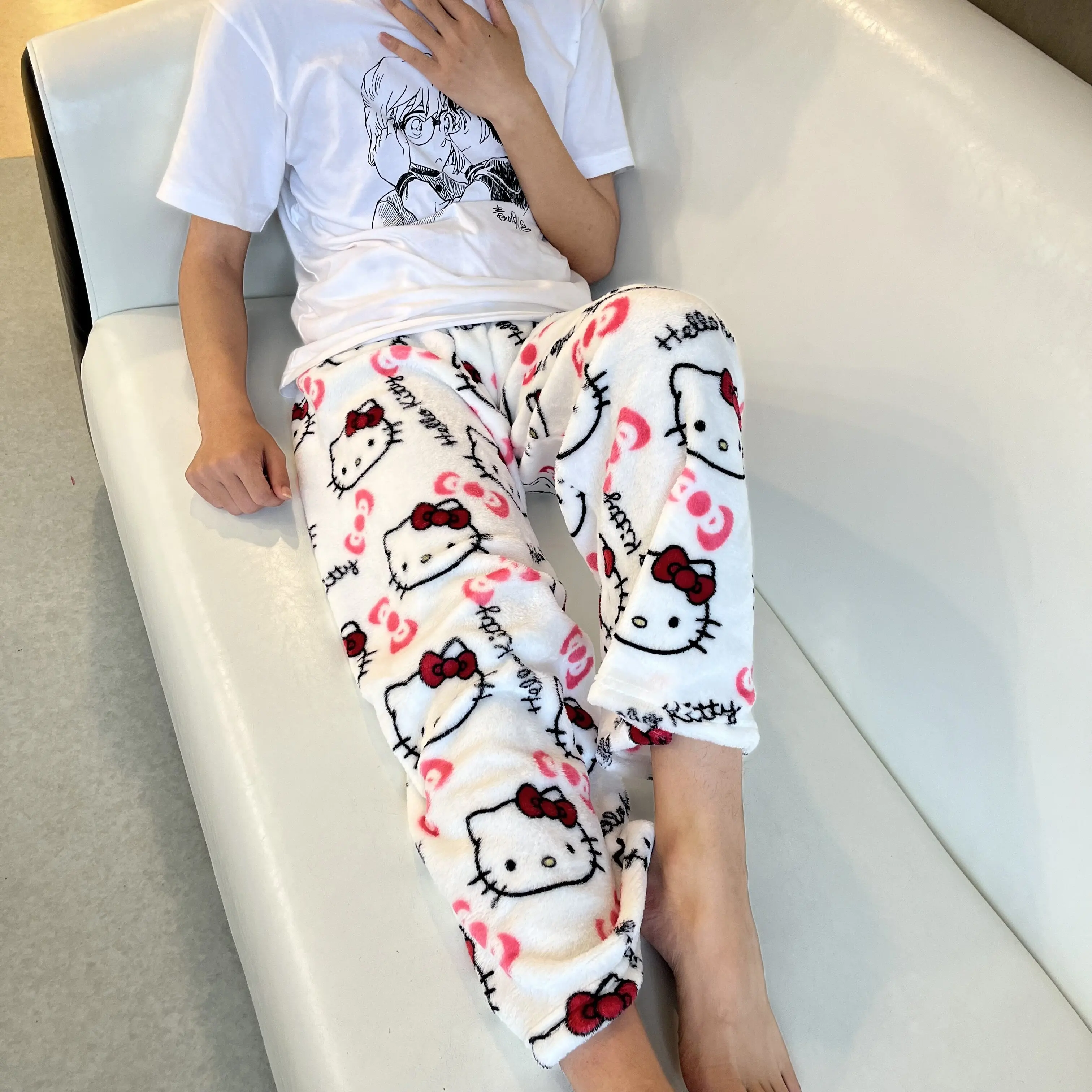 New Anime Sanrio Hello Kitty Pajamas Black Pink Flannel Women Warm Woolen Whitecartoon Casual Home Pants Autumn Fashion Trousers
New Anime Sanrio Hello Kitty Pajamas Black Pink Flannel Women Warm Woolen Whitecartoon Casual Home Pants Autumn Fashion Trousers