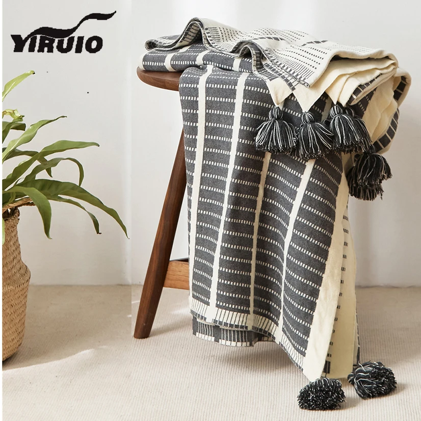 YIRUIO Graceful Gray White Stripe Design Throw Blanket Fluffy Warm Autumn Winter Sofa Bed Chair Car Soft Cotton Knitted Blankets
YIRUIO Graceful Gray White Stripe Design Throw Blanket Fluffy Warm Autumn Winter Sofa Bed Chair Car Soft Cotton Knitted Blankets