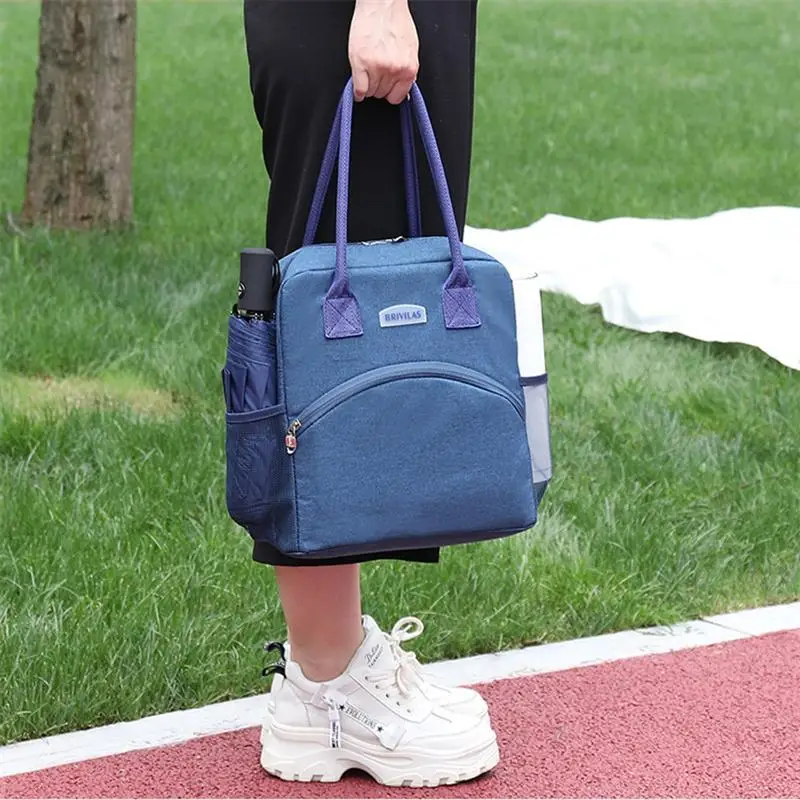 1Pc Portable Bento Bag Heat Preservation Cold Preservation Lunch Box Bag Lunch Bag (Navy)
1Pc Portable Bento Bag Heat Preservation Cold Preservation Lunch Box Bag Lunch Bag (Navy)