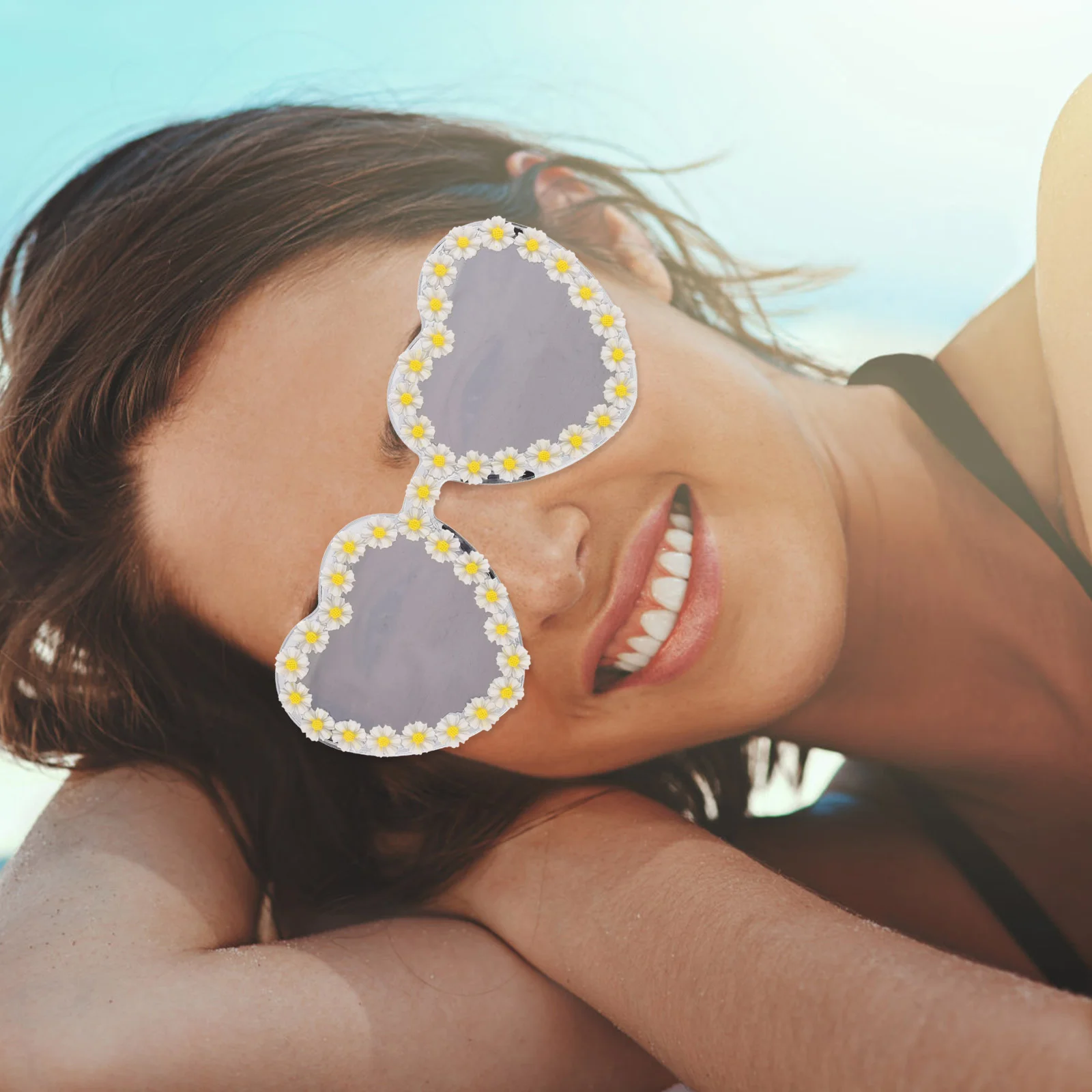 Exquisite Heart Shaped Sunglasses Beach Party Stylish Sunglasses Flower Rim Party Sunglasses
Exquisite Heart Shaped Sunglasses Beach Party Stylish Sunglasses Flower Rim Party Sunglasses