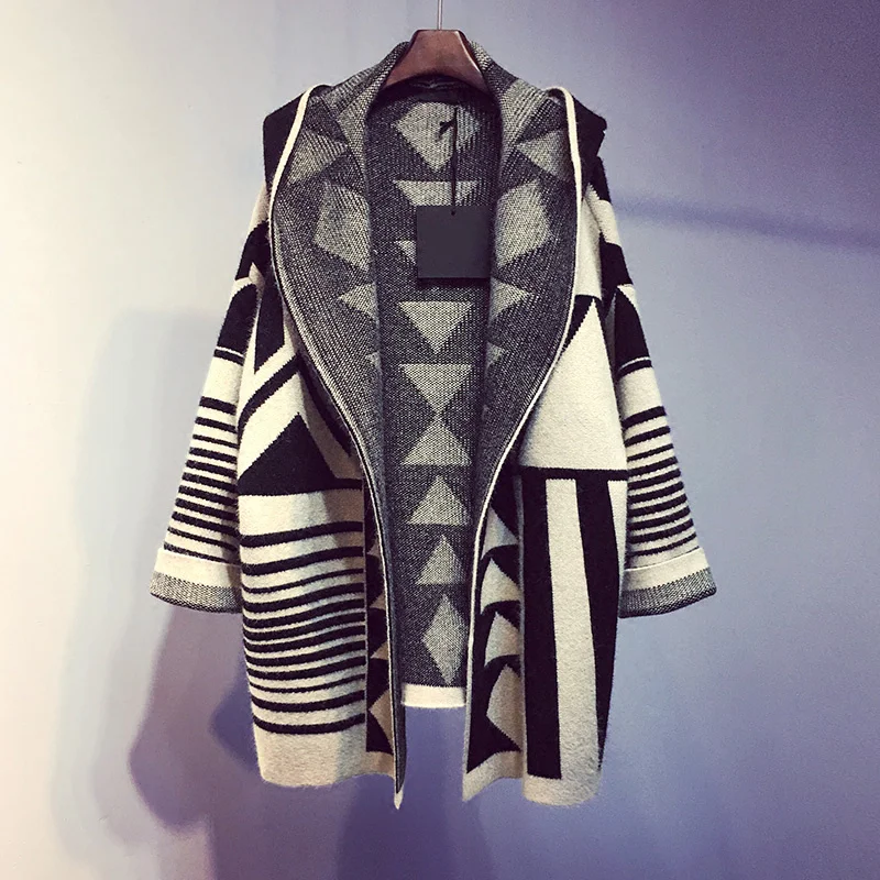 Winter New Korean Style Loose and Lazy Style Knitwear Mid-Length Autumn and Winter Cardigan Thickened Sweater Coat Women
Winter New Korean Style Loose and Lazy Style Knitwear Mid-Length Autumn and Winter Cardigan Thickened Sweater Coat Women