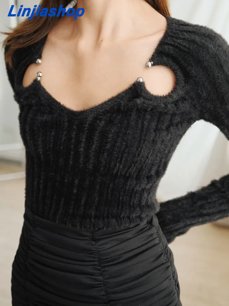 New Autumn Women Sexy Hollow Out V Neck Shaggy Pullover Sweater Vintage Black Long Sleeve Female Slim Knit Tops
New Autumn Women Sexy Hollow Out V Neck Shaggy Pullover Sweater Vintage Black Long Sleeve Female Slim Knit Tops