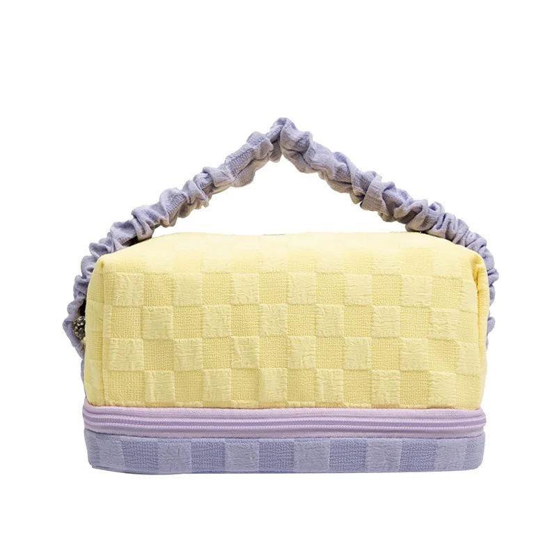 Cream-Colored Toast Plaid Makeup Bag Ins High-Quality Large-Capacity Storage Bag Thickened Portable Toiletries Handbag
Cream-Colored Toast Plaid Makeup Bag Ins High-Quality Large-Capacity Storage Bag Thickened Portable Toiletries Handbag