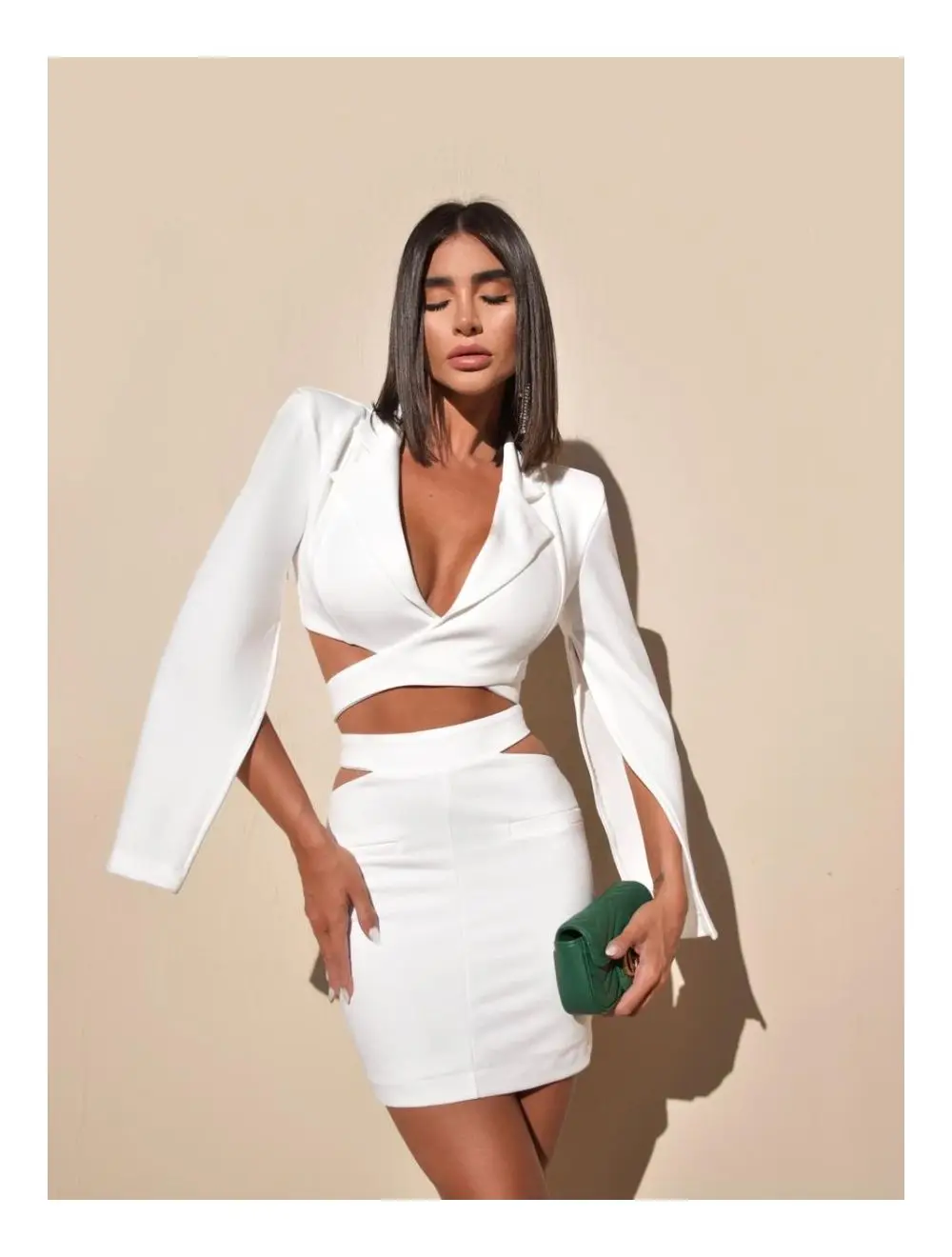 New White Fashion Women Long Sleeve Slim Coat Skirt Set Cotton Celebrate Evening Party Wear Women's Set High Quality
New White Fashion Women Long Sleeve Slim Coat Skirt Set Cotton Celebrate Evening Party Wear Women's Set High Quality