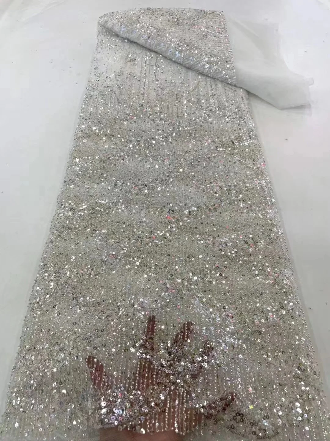 White African Groom Sequined Lace Fabrics High Quality 2023 French Tulle Beaded Mesh Lace Fabrics Wedding Dress Material Sewing
White African Groom Sequined Lace Fabrics High Quality 2023 French Tulle Beaded Mesh Lace Fabrics Wedding Dress Material Sewing