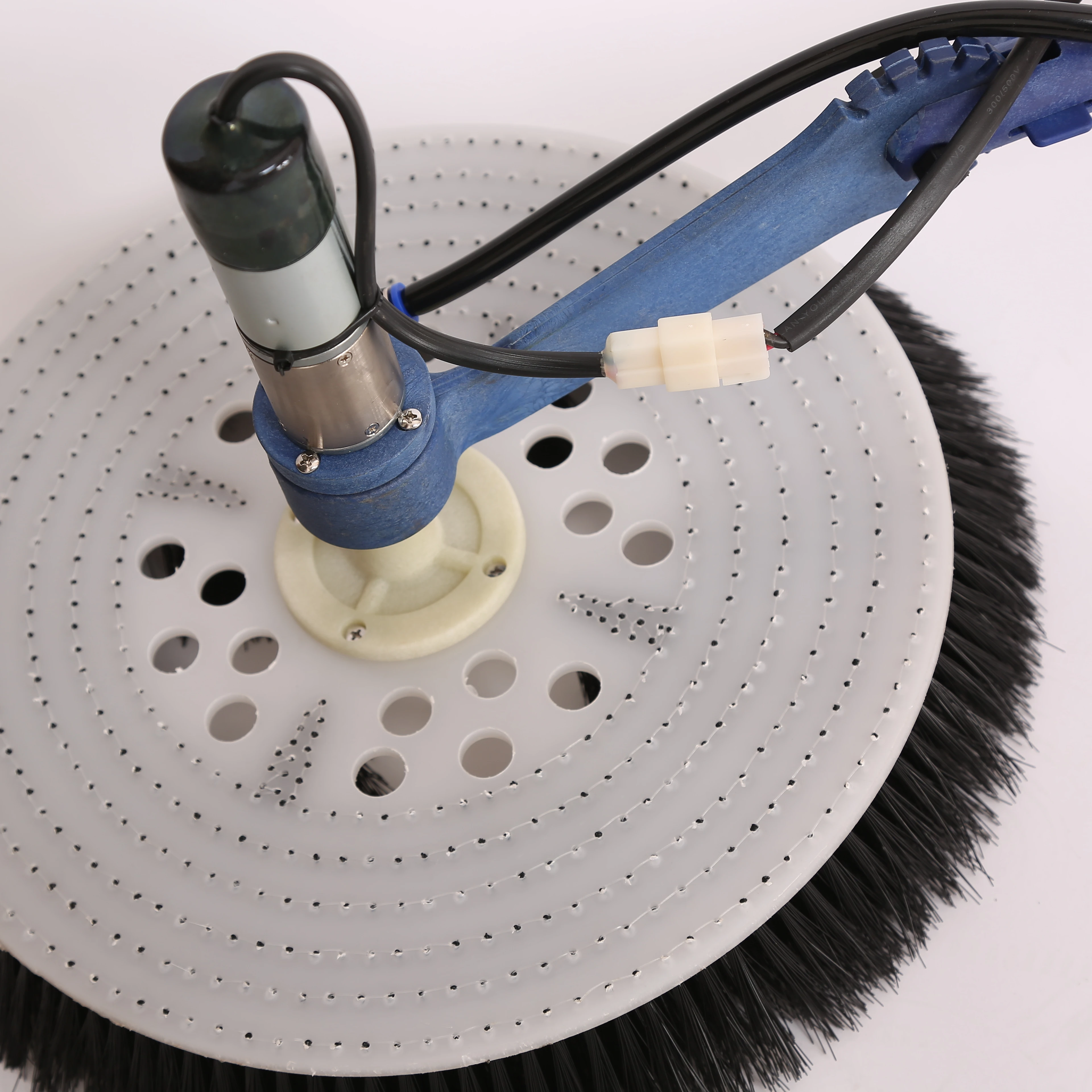 Solar Brush Solar Cells Cleaning Electric Water Cleaning Tool For Solar Panels
Solar Brush Solar Cells Cleaning Electric Water Cleaning Tool For Solar Panels