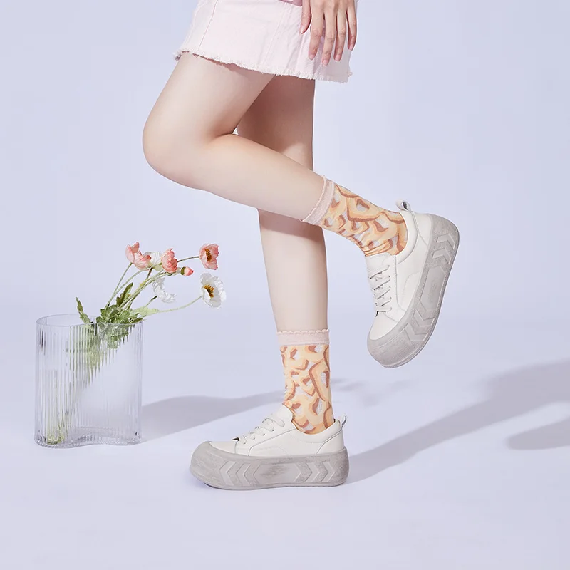 Kangnai Chunky Sneakers Women Round Toe Lace Up Closure Flat Platform Solid Colors Female Casual Shoes
Kangnai Chunky Sneakers Women Round Toe Lace Up Closure Flat Platform Solid Colors Female Casual Shoes