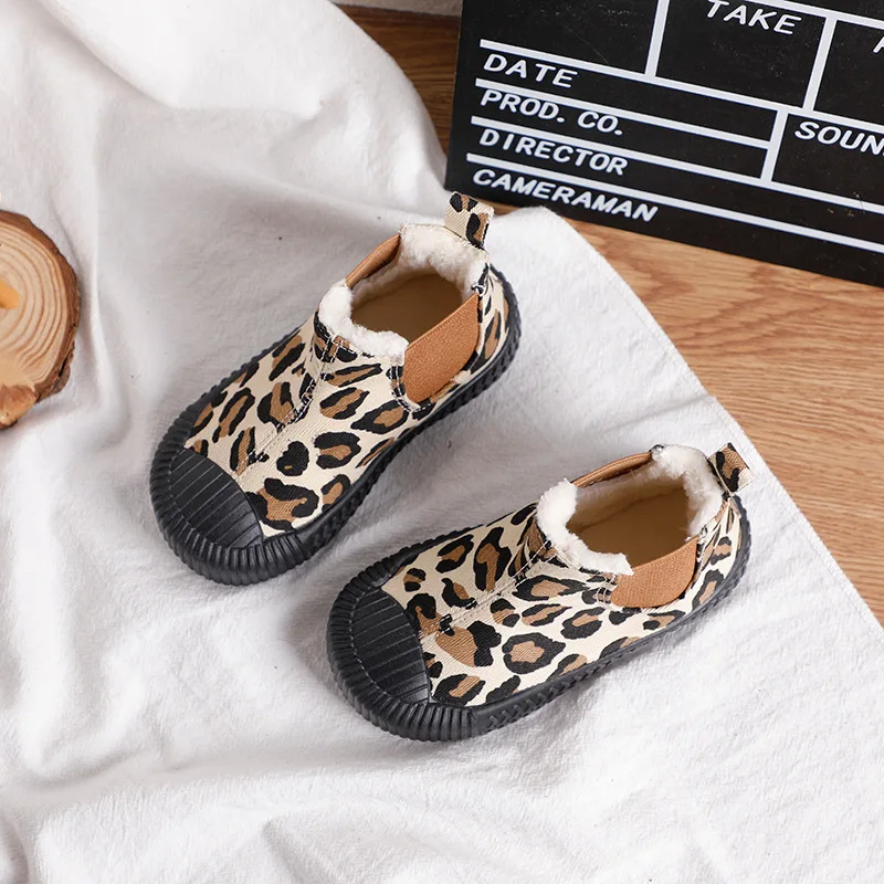 Fashion Warm Plus Velet Children's Shoes Winter Canvas Toddler Boys Leopard Printed Shoes Girls Casual Korean Cotton Boots
Fashion Warm Plus Velet Children's Shoes Winter Canvas Toddler Boys Leopard Printed Shoes Girls Casual Korean Cotton Boots