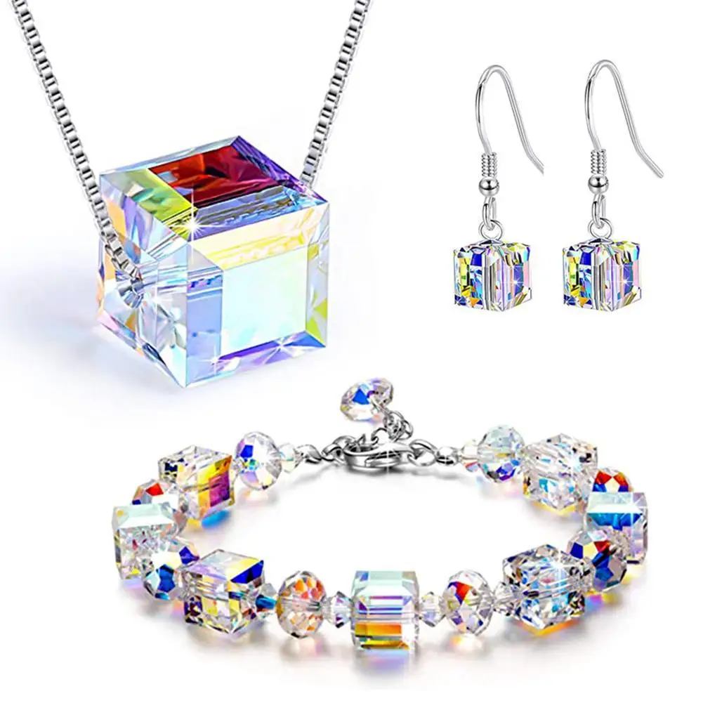 Crystal Jewelry Sets For Women Cube Crystal Necklace Bracelet Pendant Earrings 3-Piece Set For Date, Party, Wedding, Anniversary
Crystal Jewelry Sets For Women Cube Crystal Necklace Bracelet Pendant Earrings 3-Piece Set For Date, Party, Wedding, Anniversary