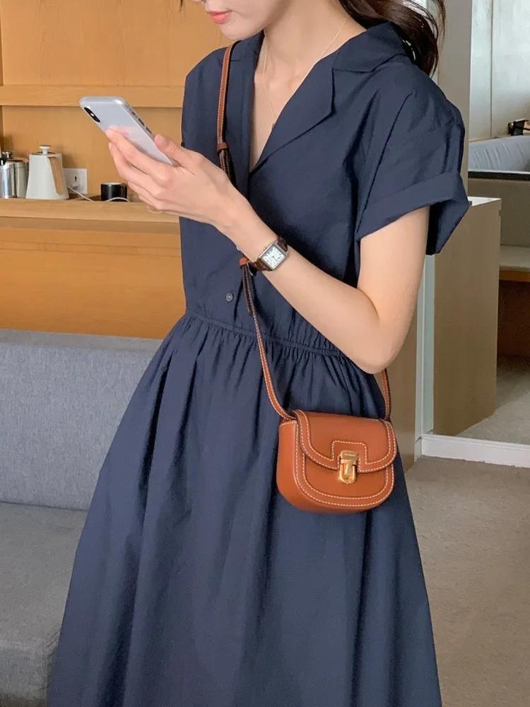 Женское Повседневное платье-рубашка, Свободное длинное платье-трапеция с отложным воротником и высокой эластичной талией в Корейском стиле на лето
Женское Повседневное платье-рубашка, Свободное длинное платье-трапеция с отложным воротником и высокой эластичной талией в Корейском стиле на лето