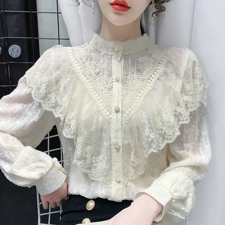 2022 Spring and Autumn New French Retro Shirt Women Sexy All-match Ruffled Chiffon Lace Top Simple Style FashionBoutiqueClothing
2022 Spring and Autumn New French Retro Shirt Women Sexy All-match Ruffled Chiffon Lace Top Simple Style FashionBoutiqueClothing