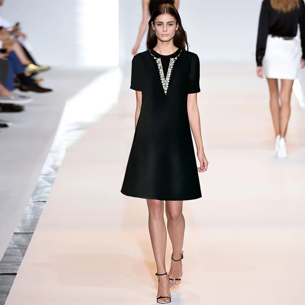 Женское модельное платье миди с блестками, Дизайнерское черное вечерние с V-образным вырезом и коротким рукавом, праздничное сексуальное пл...
Женское модельное платье миди с блестками, Дизайнерское черное вечерние с V-образным вырезом и коротким рукавом, праздничное сексуальное пл...