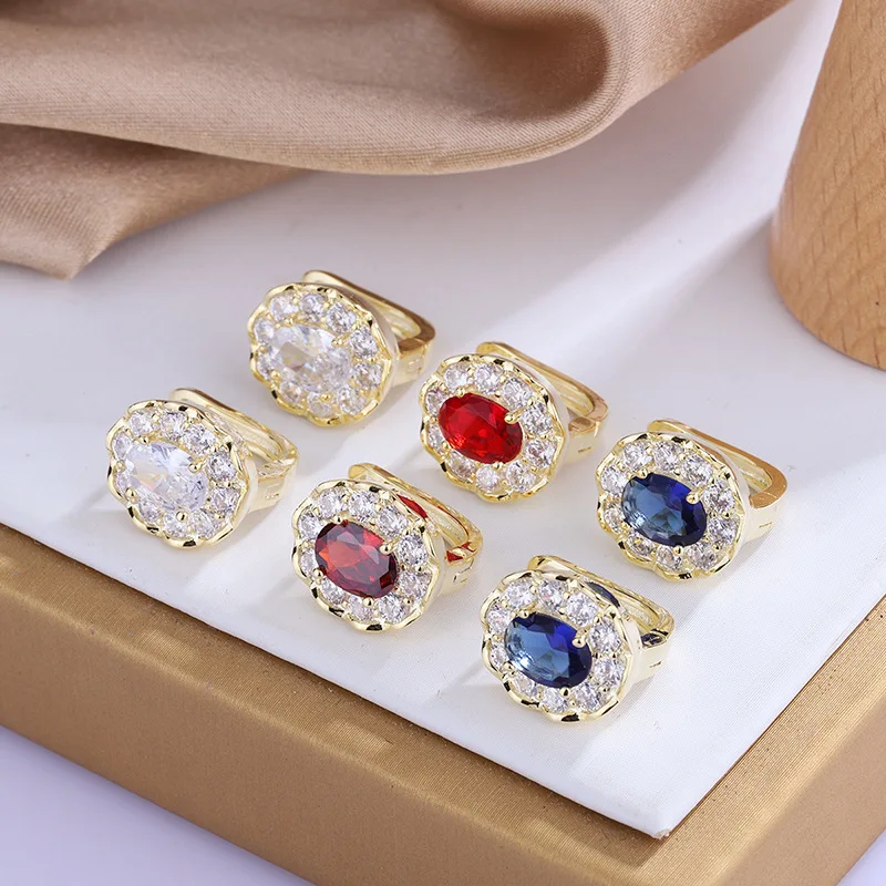 

Stud Earrings Temperament Color Zircon Studded with Diamond Earrings Personality Retro Peach Jewelry Earring Female Wedding