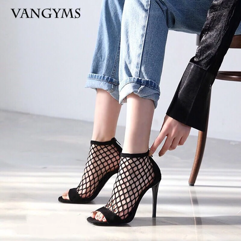 2022 New Thin Bottom Fashion Retro Mesh Sexy Hollow High-heeled Sandals Roman Women's Shoes Banquet Tacones De Mujer
2022 New Thin Bottom Fashion Retro Mesh Sexy Hollow High-heeled Sandals Roman Women's Shoes Banquet Tacones De Mujer