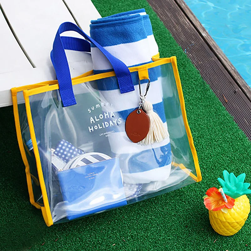 Large Capacity Beach Handbag PVC Transparent Travel Bag Portable Swimming Handle Bag Letter Print Multifunctional Shopping Bag
Large Capacity Beach Handbag PVC Transparent Travel Bag Portable Swimming Handle Bag Letter Print Multifunctional Shopping Bag