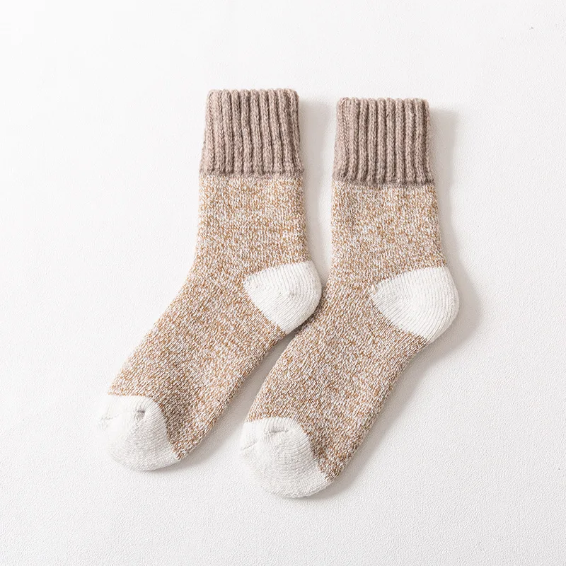 Winter Men's Thick Warm Wool Socks Harajuku Retro Merino Cashmere Socks High Quality Large Size Casual Long Socks for Men
Winter Men's Thick Warm Wool Socks Harajuku Retro Merino Cashmere Socks High Quality Large Size Casual Long Socks for Men