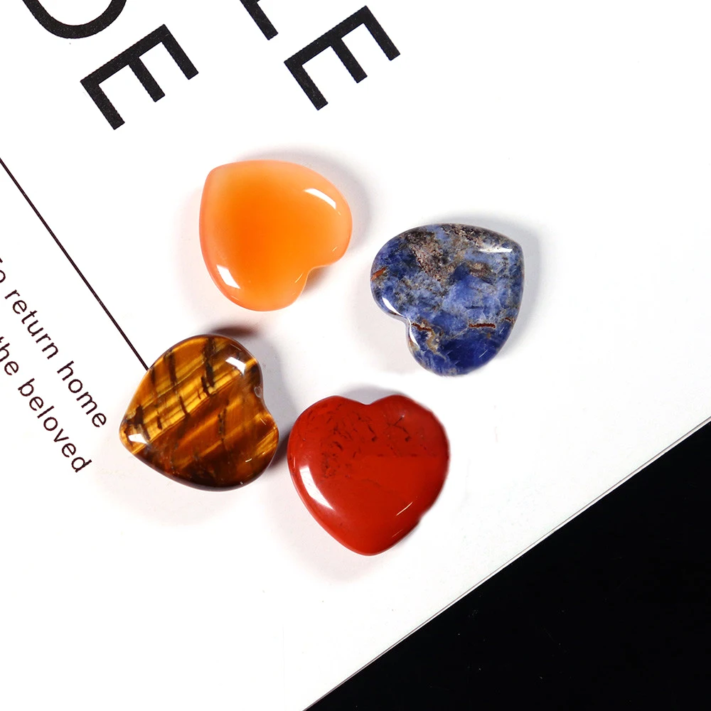 Donghai Natural Crystal Love Shape 2cm Heart-shaped Hand-polished Carving Crystal Semi-precious Stone Energy Stone Ornament
Donghai Natural Crystal Love Shape 2cm Heart-shaped Hand-polished Carving Crystal Semi-precious Stone Energy Stone Ornament