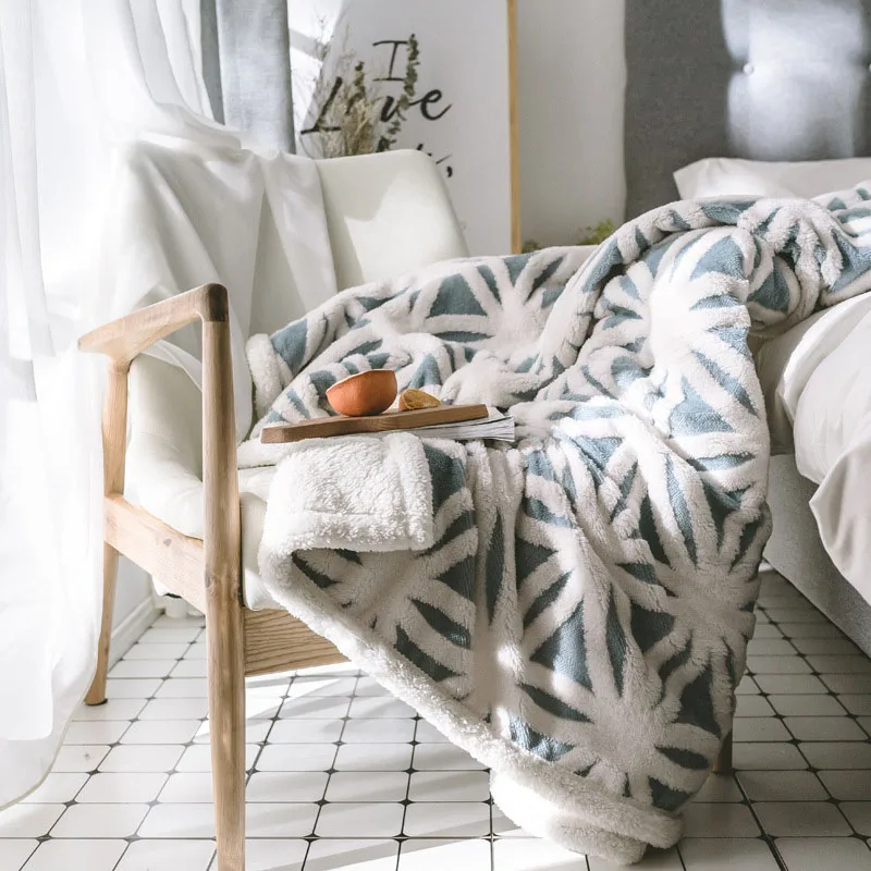 Double Thickening Plaid Blanket Winter Warm Lamb Velvet Bed Blankets And Odd People Leisure Carpet Cut Flower Sofa Bed Blanket
Double Thickening Plaid Blanket Winter Warm Lamb Velvet Bed Blankets And Odd People Leisure Carpet Cut Flower Sofa Bed Blanket