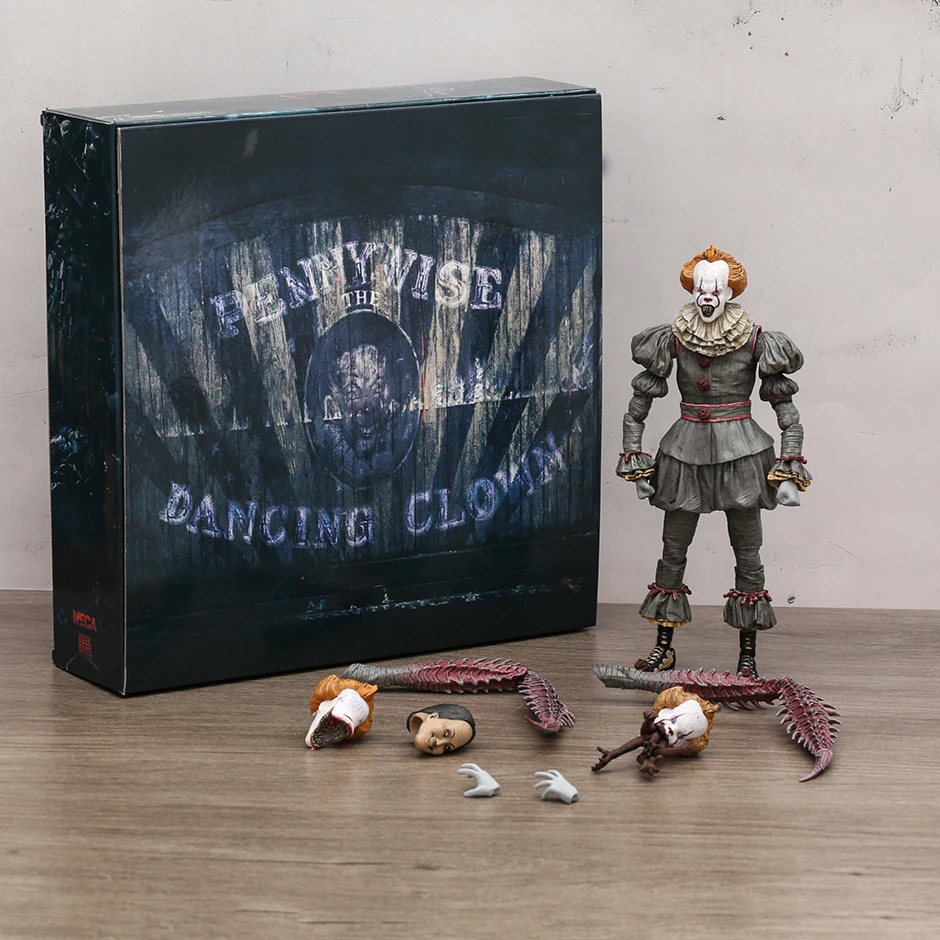 

NECA IT Pennywise The Dancing Clown 2017 Ultimate 7" Action Figur