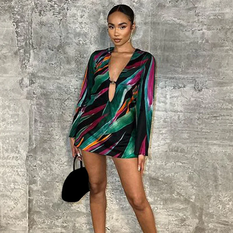WUHE Women Long Sleeve Deep V-neck Bandage Party Dress 2022 Fall Female Street Mini Print Skinny Bodycon Dresses
WUHE Women Long Sleeve Deep V-neck Bandage Party Dress 2022 Fall Female Street Mini Print Skinny Bodycon Dresses