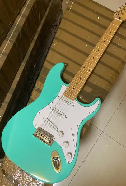 China guitar factory custom st light blue Guitar Electric Guitar Real photo free shipping Top quality in stock E918
China guitar factory custom st light blue Guitar Electric Guitar Real photo free shipping Top quality in stock E918