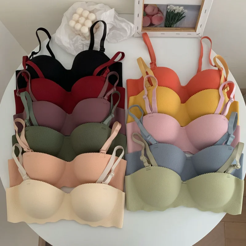 Women's Gathered Bra Without Steel Ring Comfortable and Beautiful Underwear Women's Top Series Side Chest Lingerie
Women's Gathered Bra Without Steel Ring Comfortable and Beautiful Underwear Women's Top Series Side Chest Lingerie