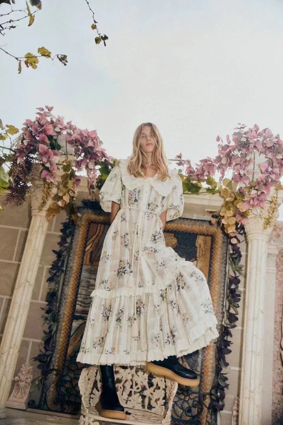 Women Peter Pan Collar with Embroidery Heart Floral Print Multi Layer Ruffles Lace Up Waist Midi Dress
Women Peter Pan Collar with Embroidery Heart Floral Print Multi Layer Ruffles Lace Up Waist Midi Dress